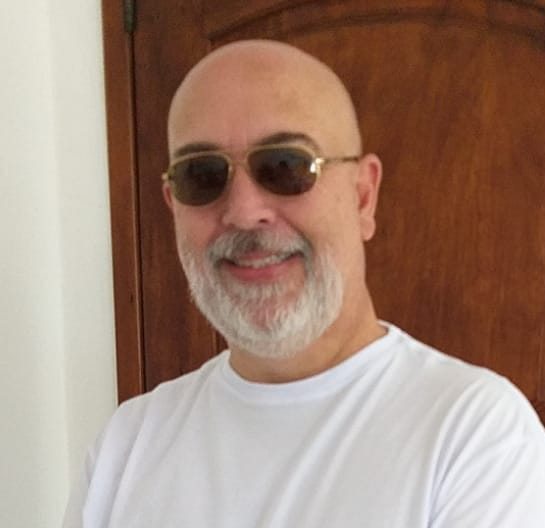 Professor Celso Desenvolvedor Full Stack e Especialista em IA